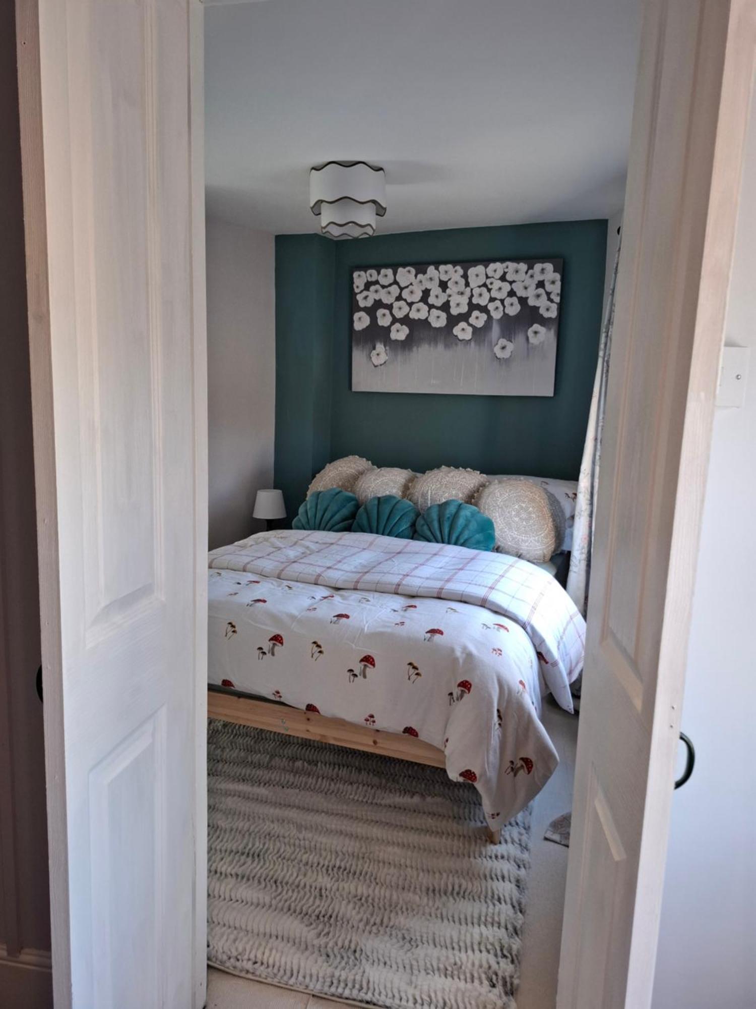 Quirky 1 Bed Maisonette Stroud (Gloucestershire)
